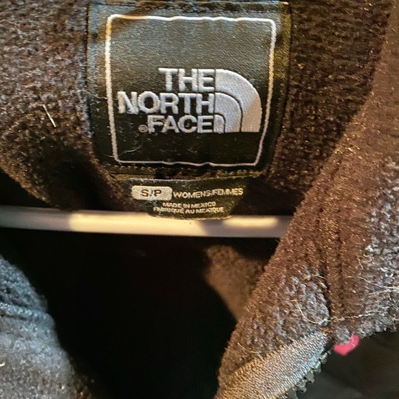 North face fleece - Picture 2 of 2